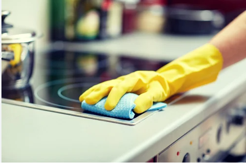 Commercial vs. Residential Kitchen Deep Cleaning in Glasgow – What’s the Difference?